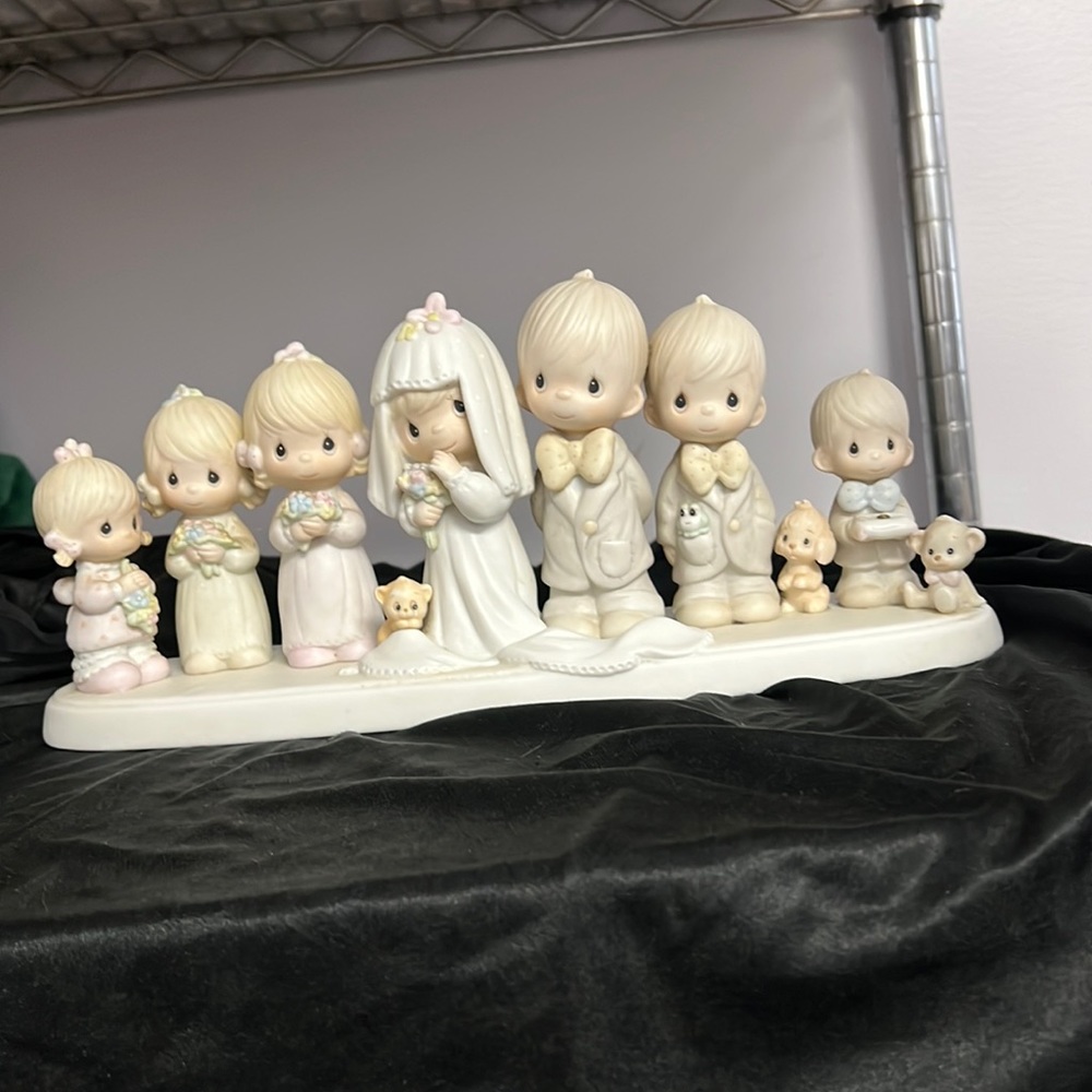 NWOT Precious Moments Figurine This is The Day That The Lord Hath Made